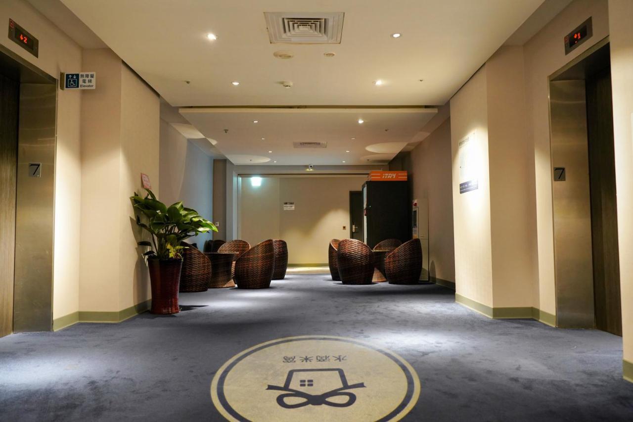 Meworld Hotel - Taipei Main Station Экстерьер фото